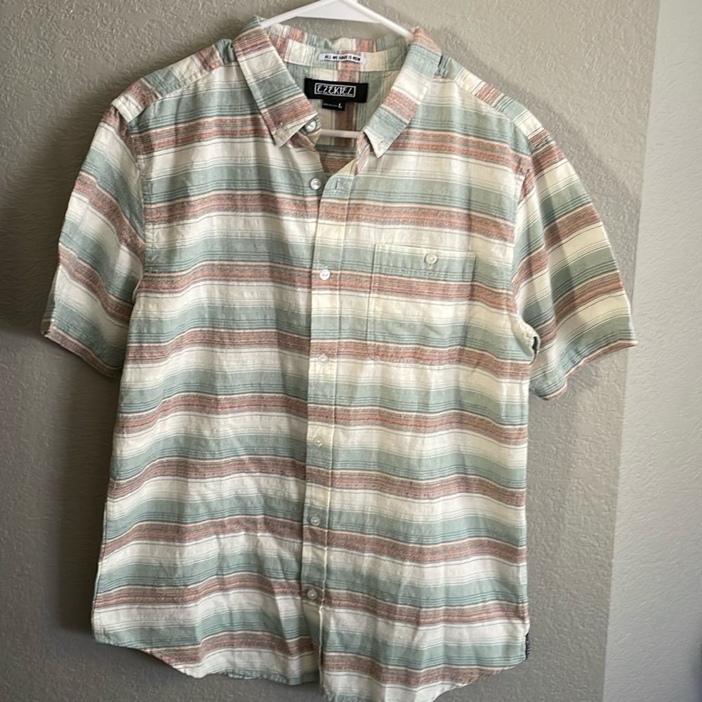 CLOSET CLEANOUT $10 Striped short sleeve button down